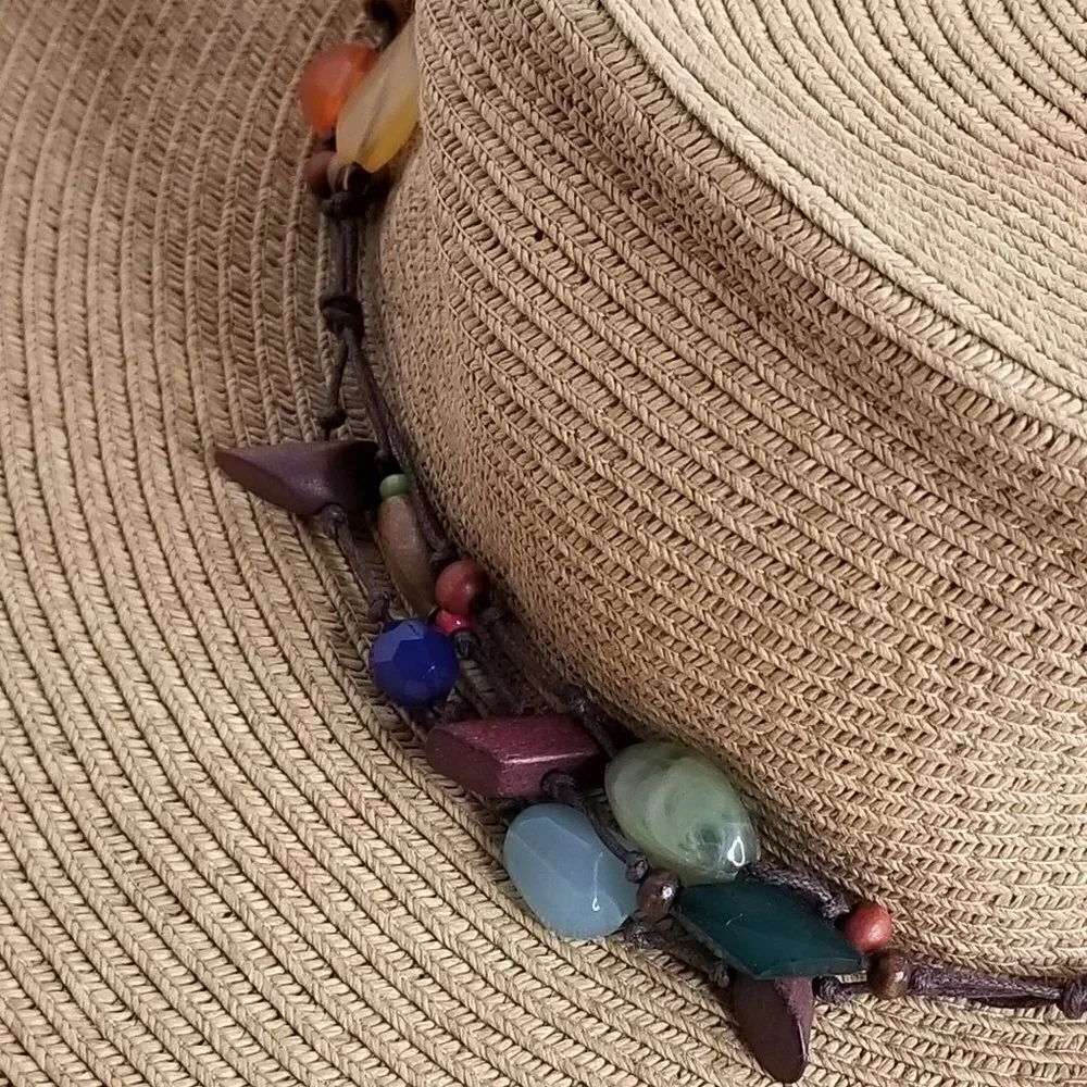 Gorgeous Paper Straw hat with accessories - Picture 4 of 7